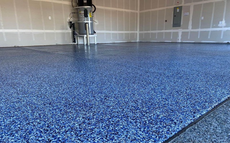 blue-epoxy-floor-garage